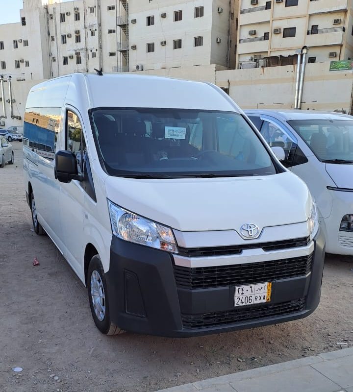 Explore the 10-Seater Taxi service 4 10 Seater e1736531851176