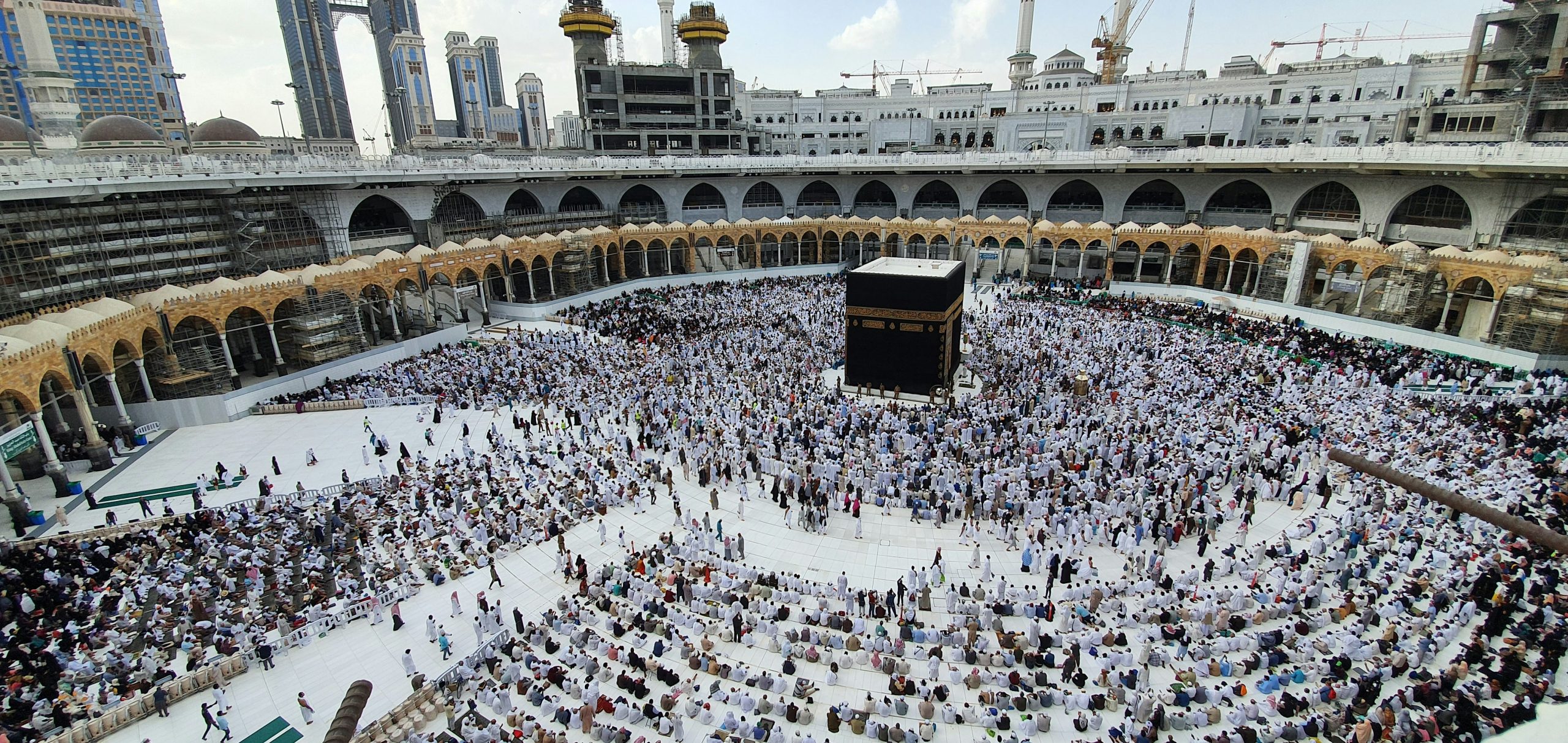 umrah taxi service img